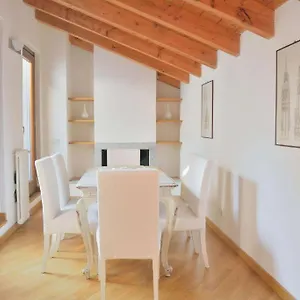  Appartamento Mansarda In Piazza Duomo Italia